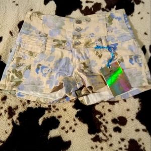 Almost Famous button fly Jean shorts